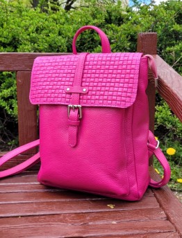 Рюкзак женский из натуральной кожи Genuine Leather розовый 1