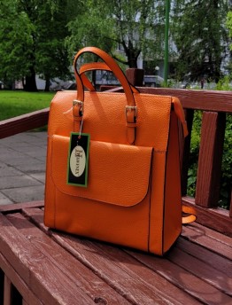 Сумка-рюкзак женская из натуральной кожи Genuine Leather рыжая