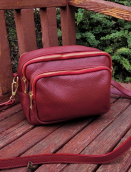 Сумка женская из натуральной кожи Genuine Leather чемоданчик, красная