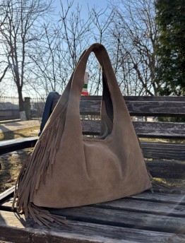 Сумка женская из натуральной кожи на плечо Genuine Leather с бахрамой, бежевая