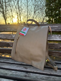 Рюкзак женский из натуральной кожи Genuine Leather бежевый